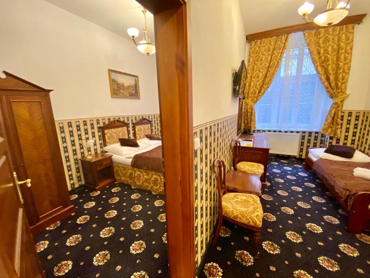 Готель Klarinn Castle
