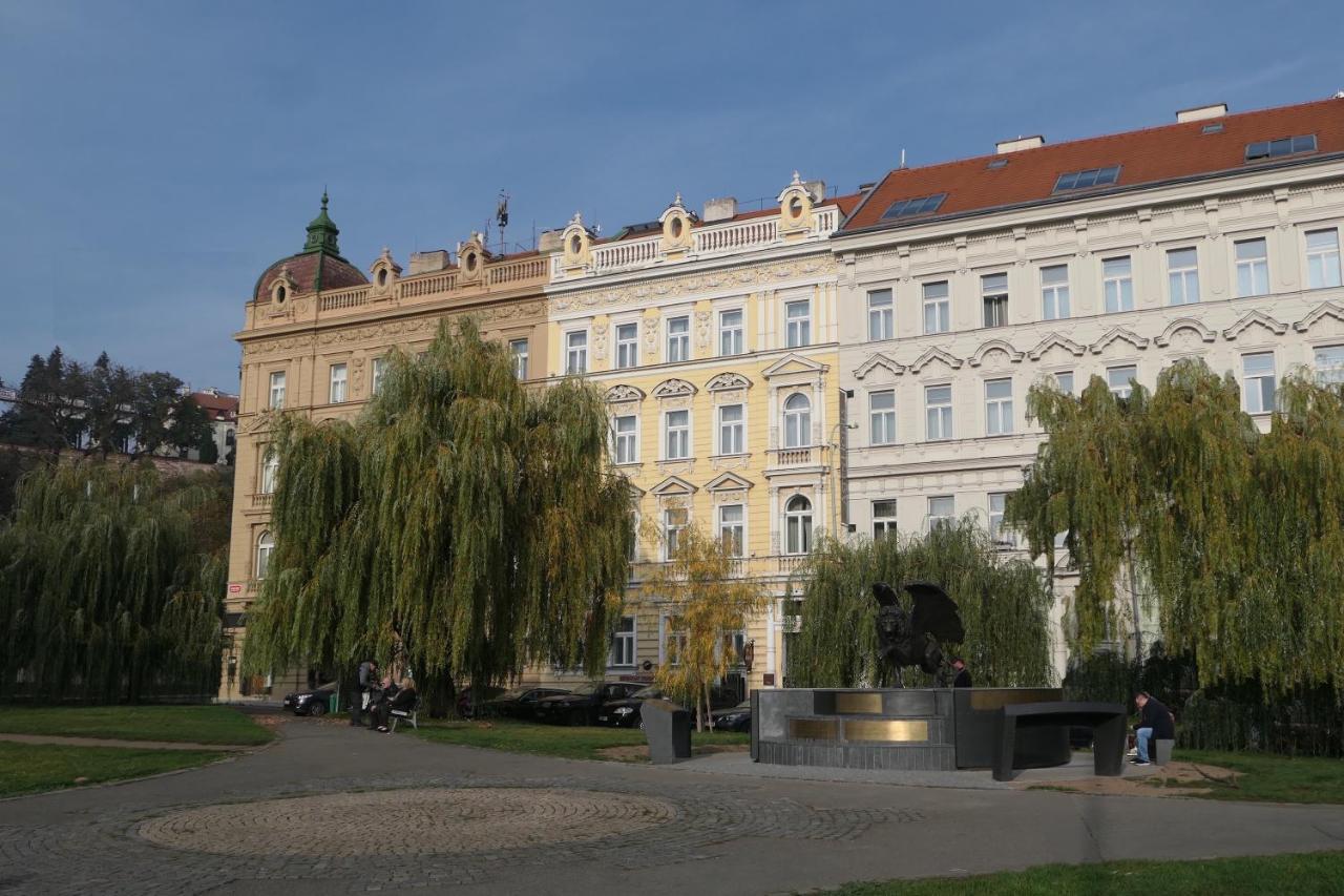 Готель Klarinn Castle 4*